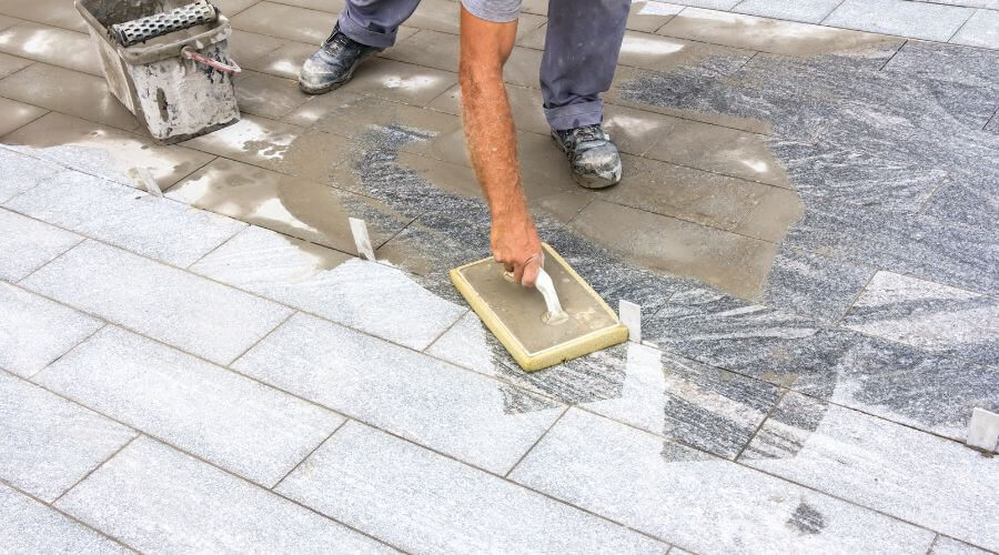 Expert Emergency Roof Repairs services in Minnewaukan, ND